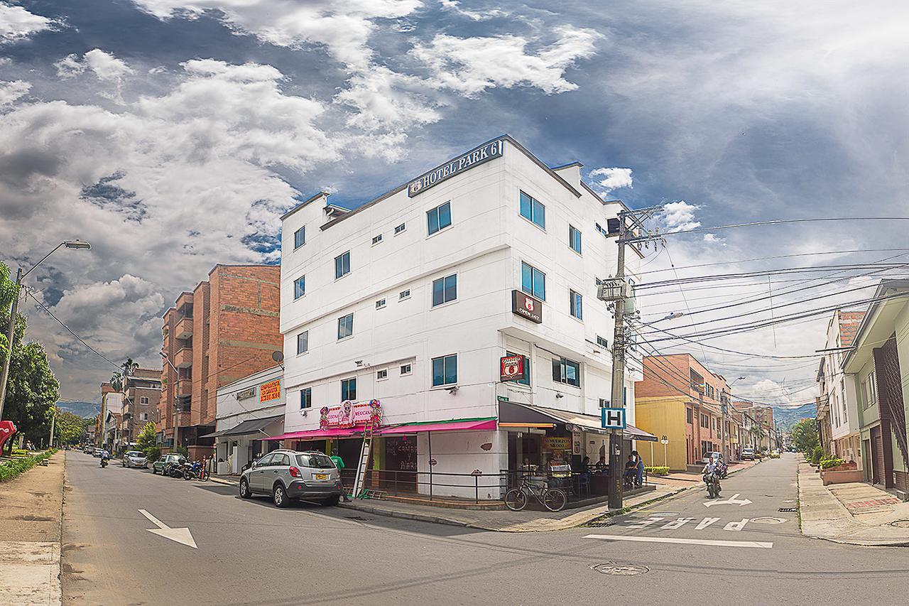 Ayenda 1219 Park 6 Hotel Medellin Exterior photo